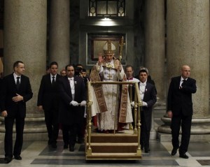 Vatican_Pope_Vespers_t607