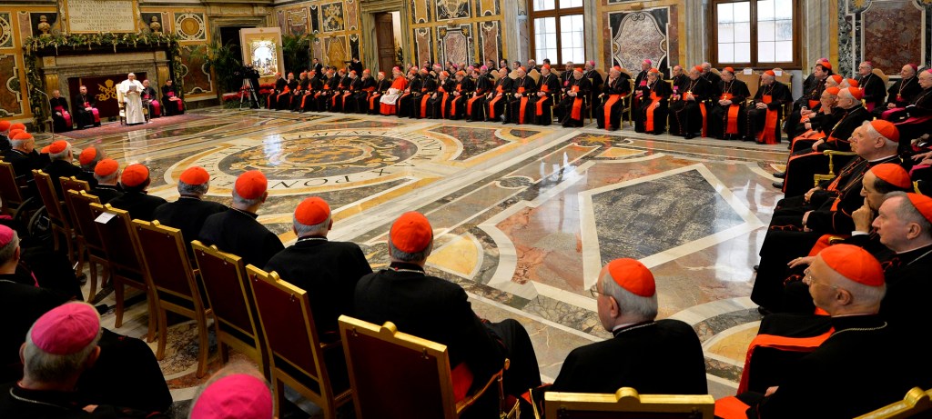 Aartsbisschop Forte: ‘De dubia doen vragen rijzen over diegenen die ze gesteld hebben’; LifeSiteNews geeft overzicht van voor- en&nbsp;tegenstanders