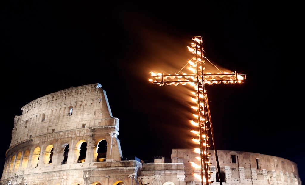 Meditaties van de ‘Via Crucis’ in Rome gingen weer over de armen en de&nbsp;migranten