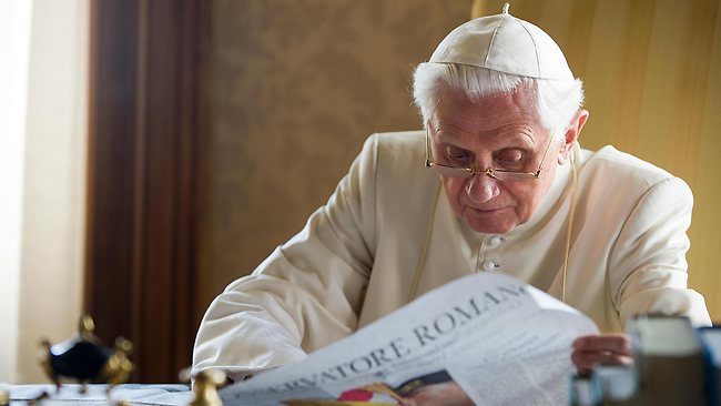 Paus Benedictus XVI bevestigt dat hij sancties had opgelegd aan McCarrick – verschillende bisschoppen uiten hun steun voor Mgr.&nbsp;Viganò