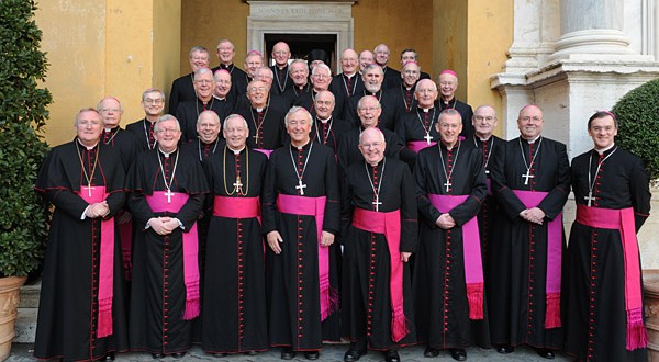 Italiaanse bisschoppen, onder leiding van Bergoglio, veranderen het Onze Vader en willen Tridentijnse Mis&nbsp;verbieden