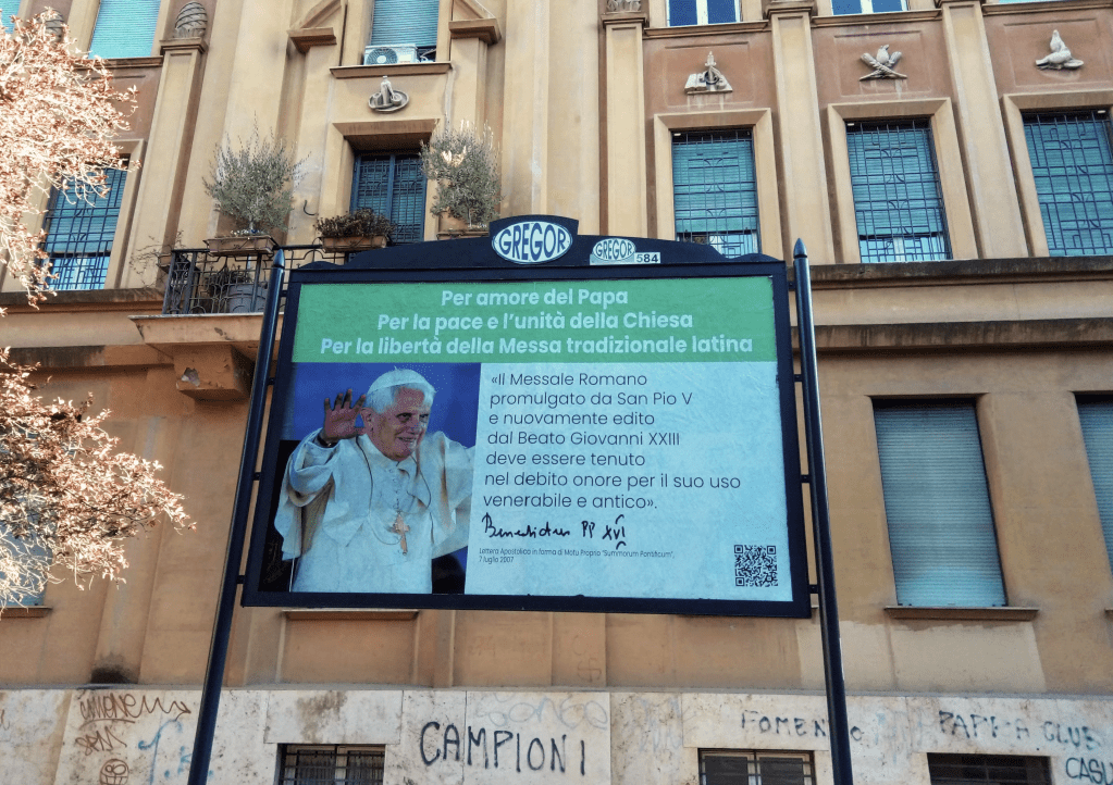 Rome hangt vol affiches pro Tridentijnse&nbsp;Mis