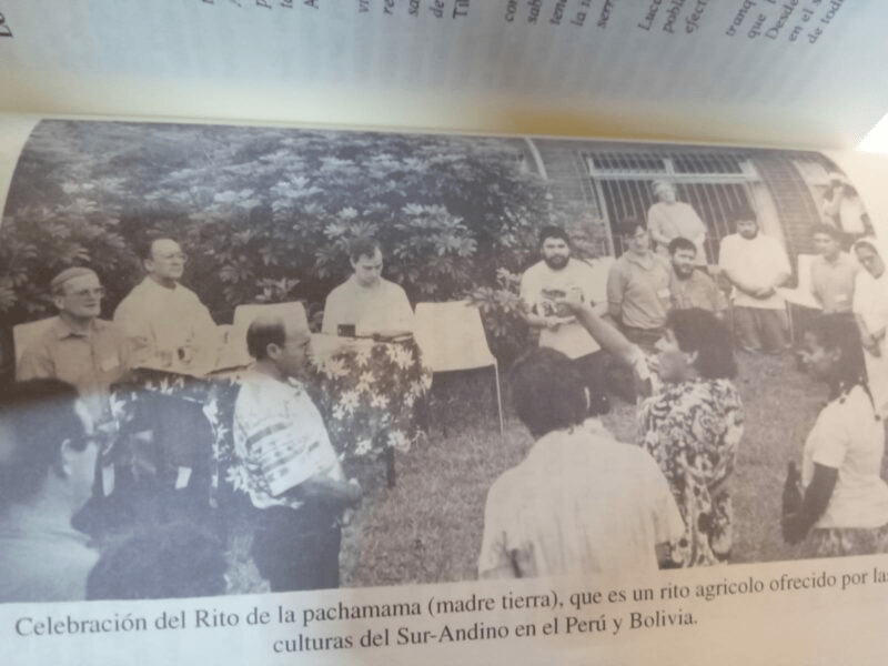 Prevost in 1995 op de knieën voor&nbsp;Pachamama